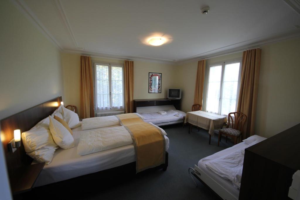 Gasthaus Zum Kreuz Meggen Room photo