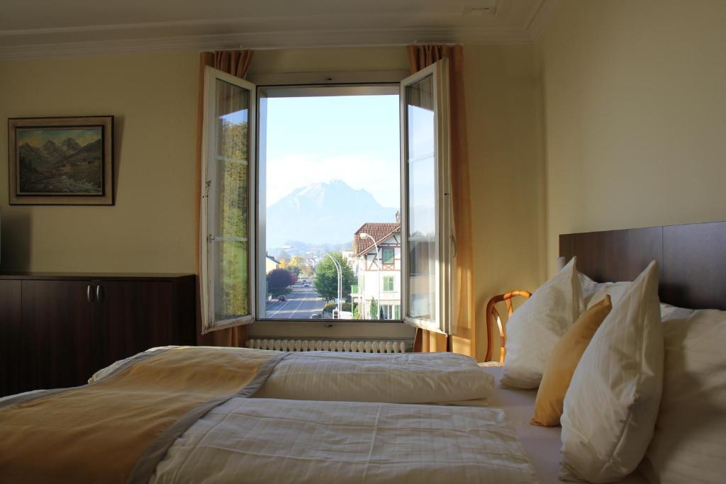 Gasthaus Zum Kreuz Meggen Room photo