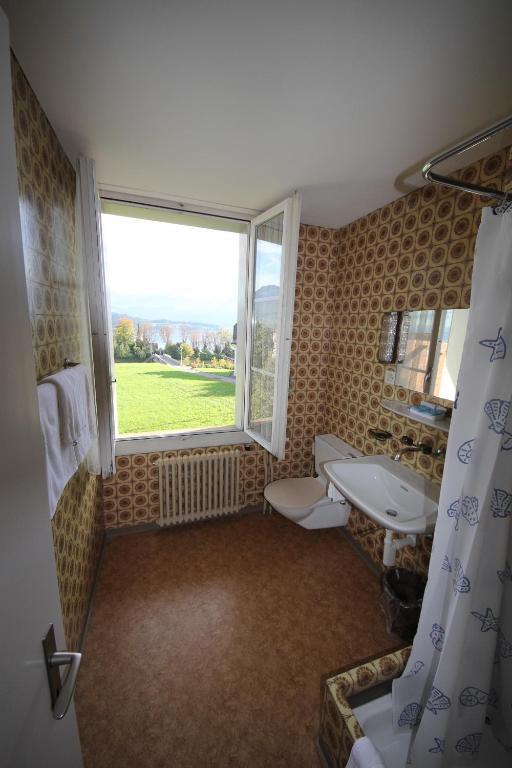 Gasthaus Zum Kreuz Meggen Room photo